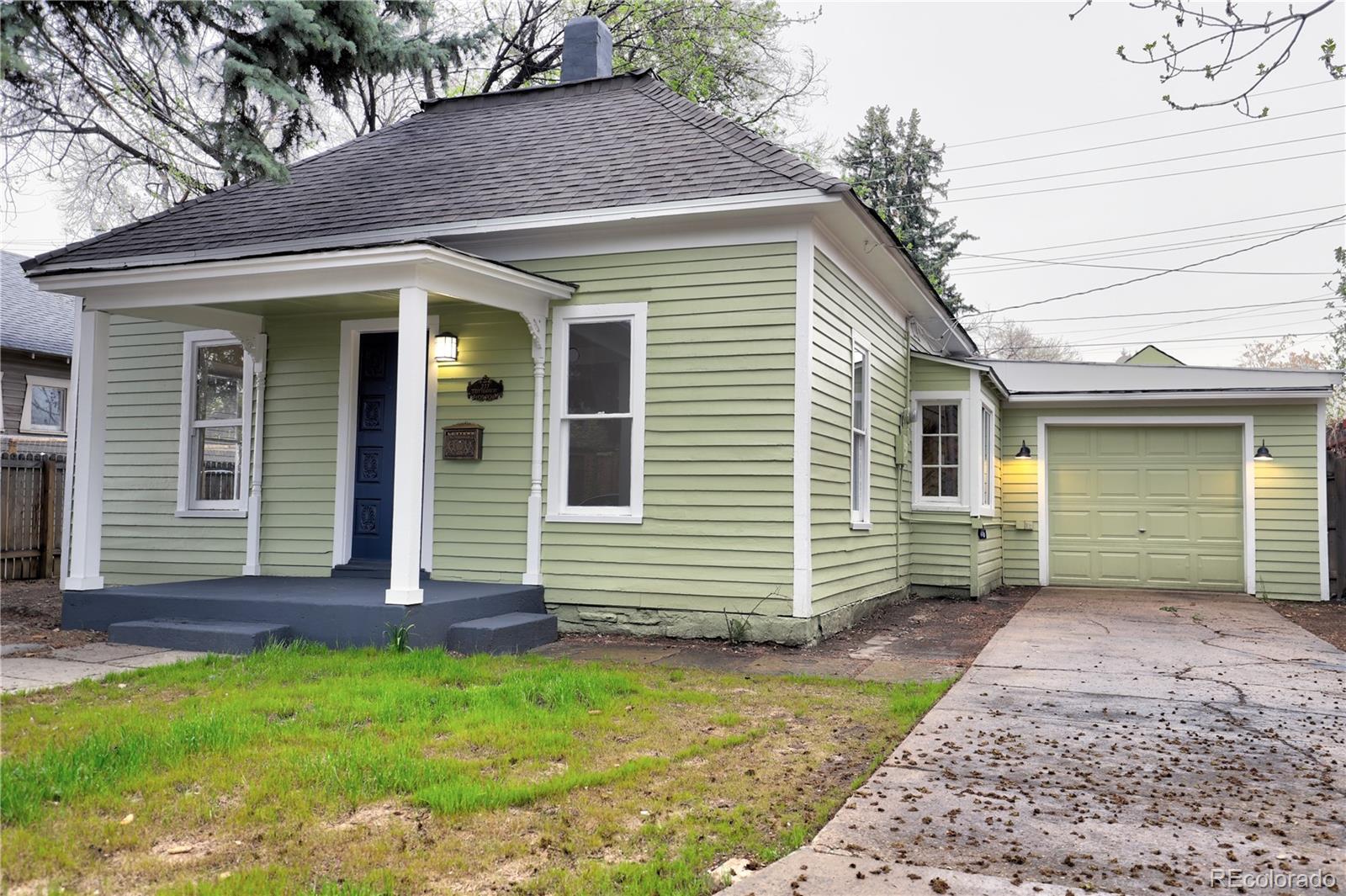 211 E 10th Street, Loveland, CO 80537 - MLS#: 2704240