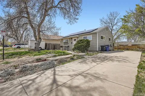 1559 S Quieto Court, Denver, CO 80223 - MLS#: 1879576