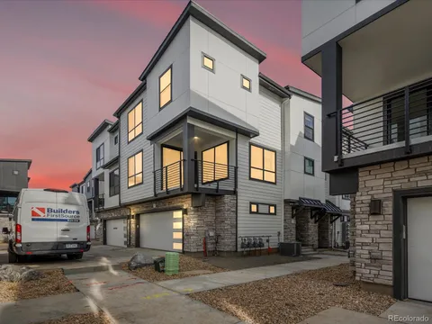 2042 S Holly Street Unit 3, Denver, CO MLS: 5052388