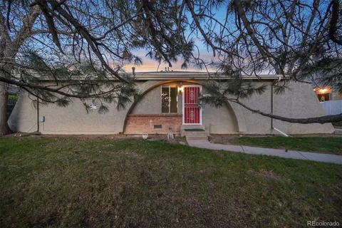 1280 Sable Boulevard, Aurora, CO MLS: 3557360