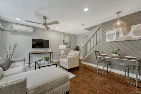 1355 Gaylord Street Unit 6, Denver, CO MLS: 9500331
