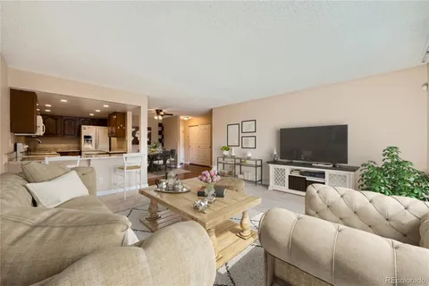 13961 E Marina Drive Unit 205, Aurora, CO MLS: 8668947