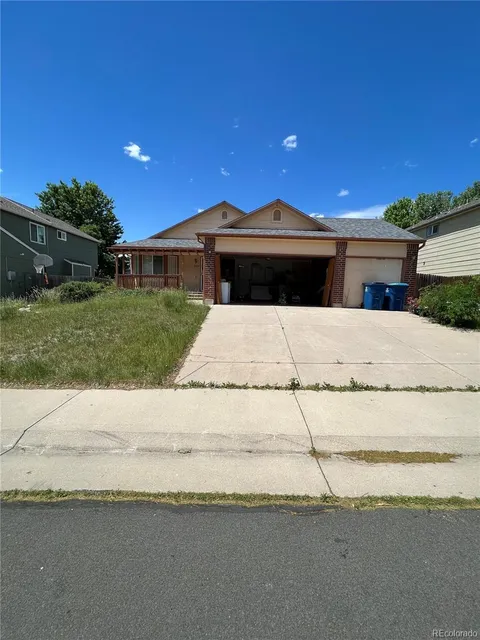 2239 S Truckee Street, Aurora, CO MLS: 8074240