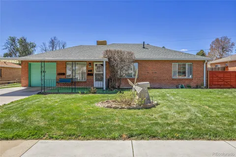891 Ursula Street, Aurora, CO 80011 - MLS#: 5062220