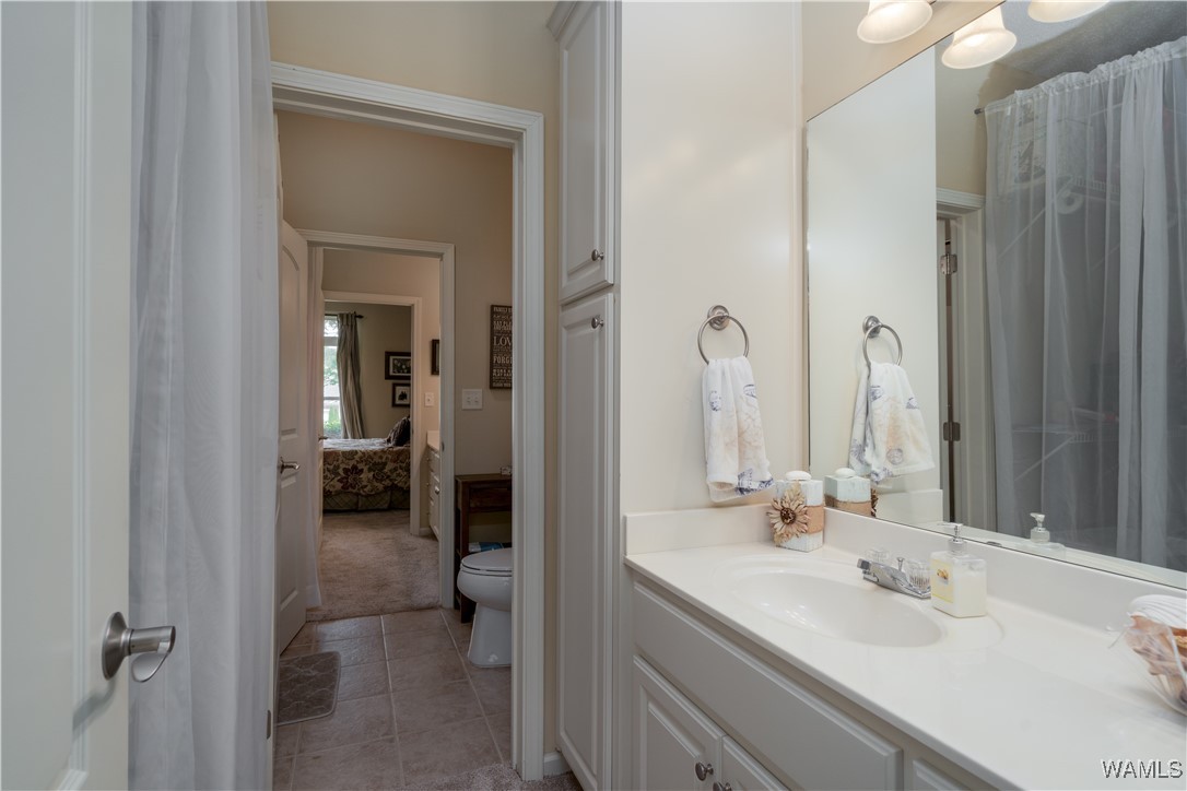 8709 Meadowlake Drive, North Port, Alabama image 27