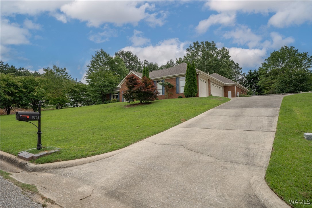 8709 Meadowlake Drive, North Port, Alabama image 36