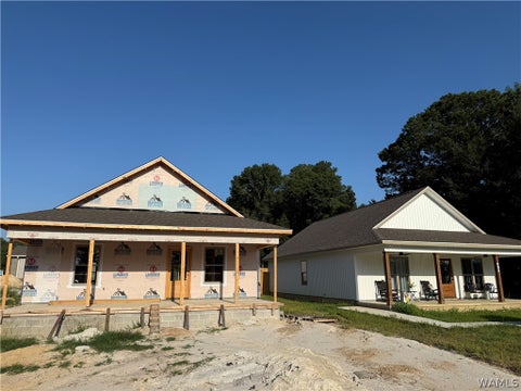 Homes For Sale - 332 Armory Ave Ave<br/> Berry, AL 35546