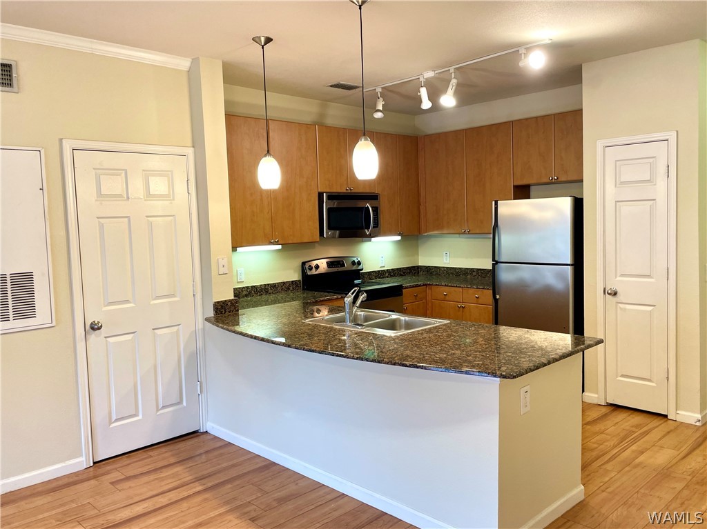 1901 5TH Avenue E 2310