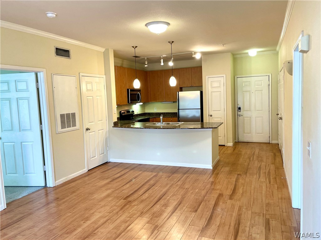 1901 5TH Avenue E 2310