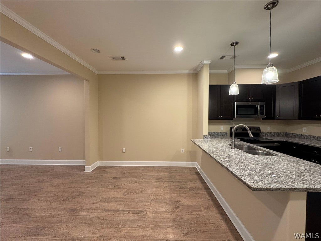 6654 Covington Villas Lane