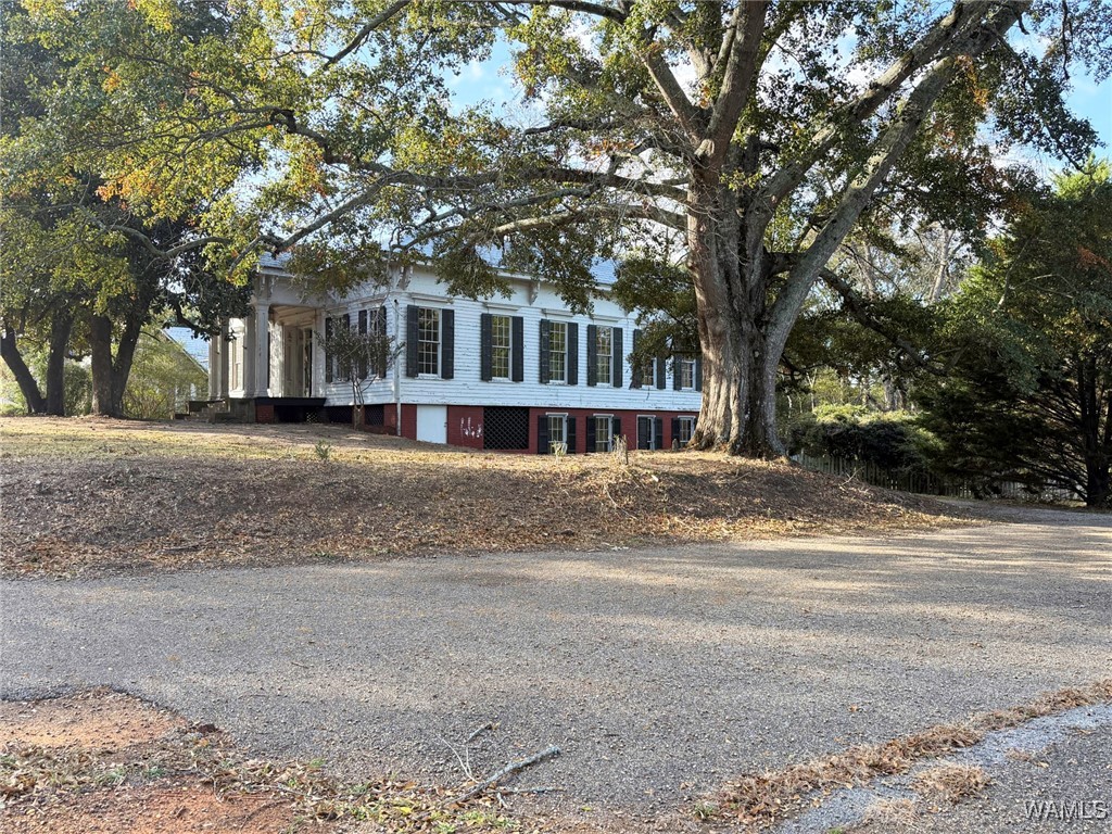 103 Centreville Street