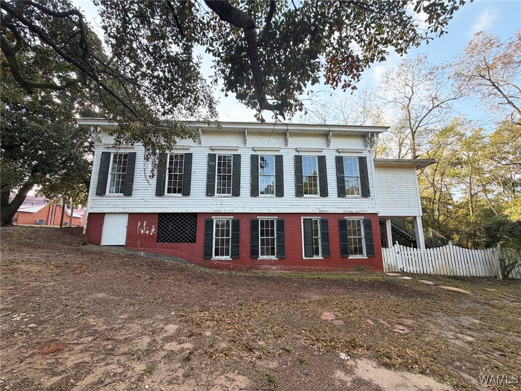 103 Centreville Street