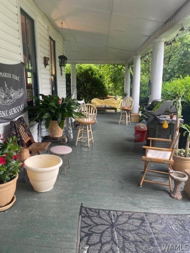 2206 Main Street