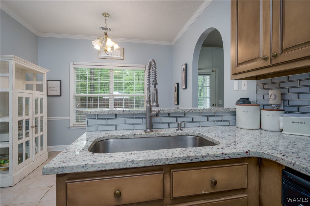 4656 Crosshill Lane, North Port, Alabama image 14