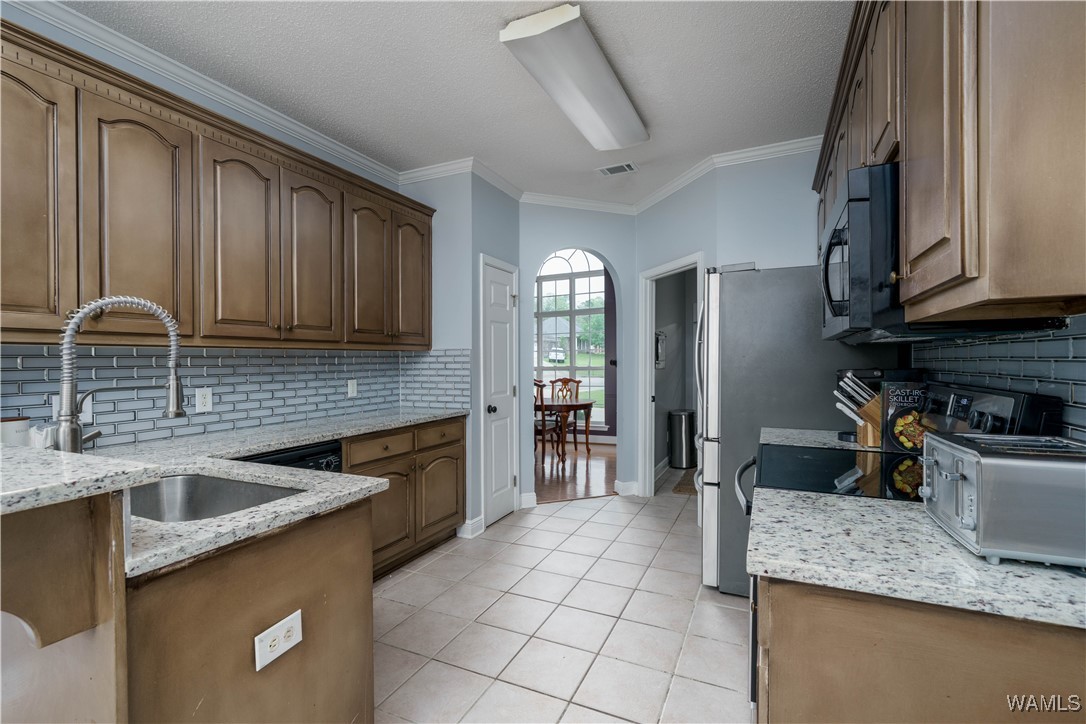 4656 Crosshill Lane, North Port, Alabama image 8