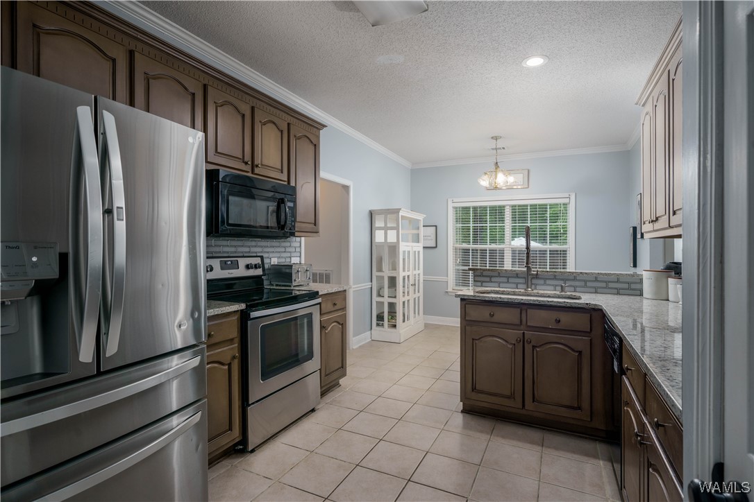 4656 Crosshill Lane, North Port, Alabama image 6