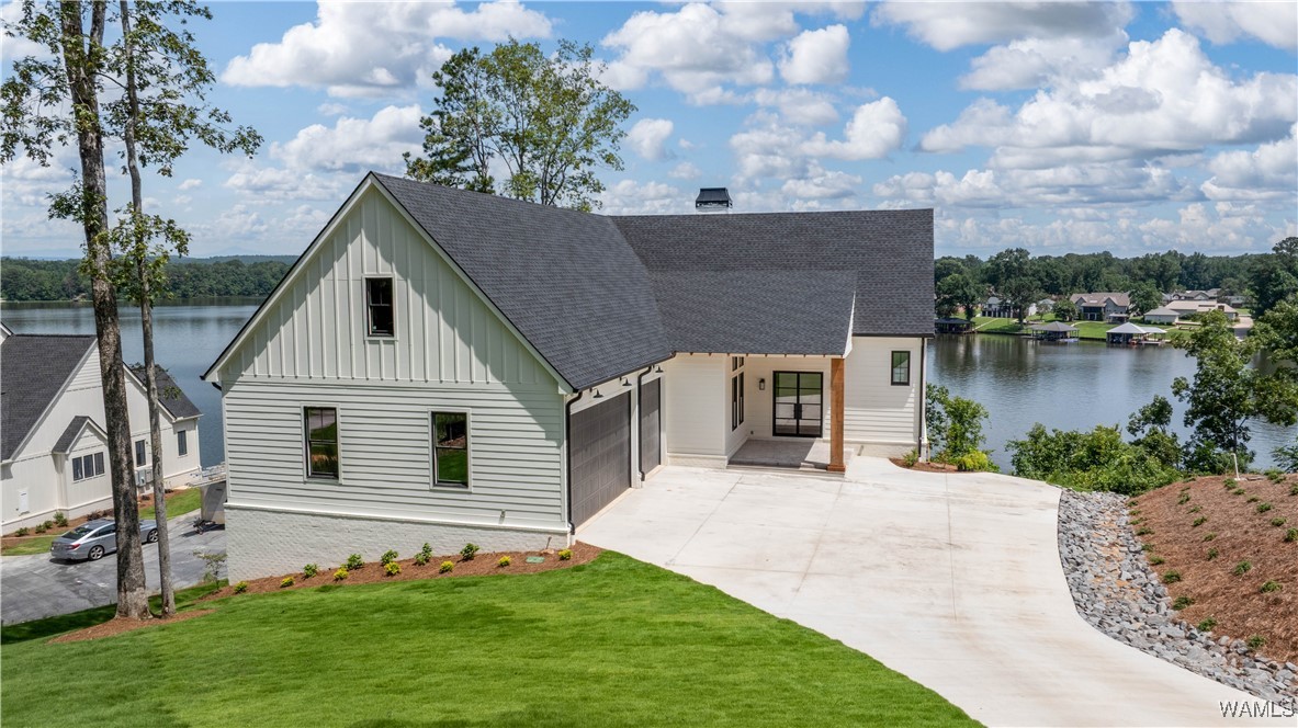 14898 Edgewater Drive