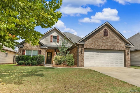 Homes For Sale - 2936 Birch Way<br/> North Port, AL 35475