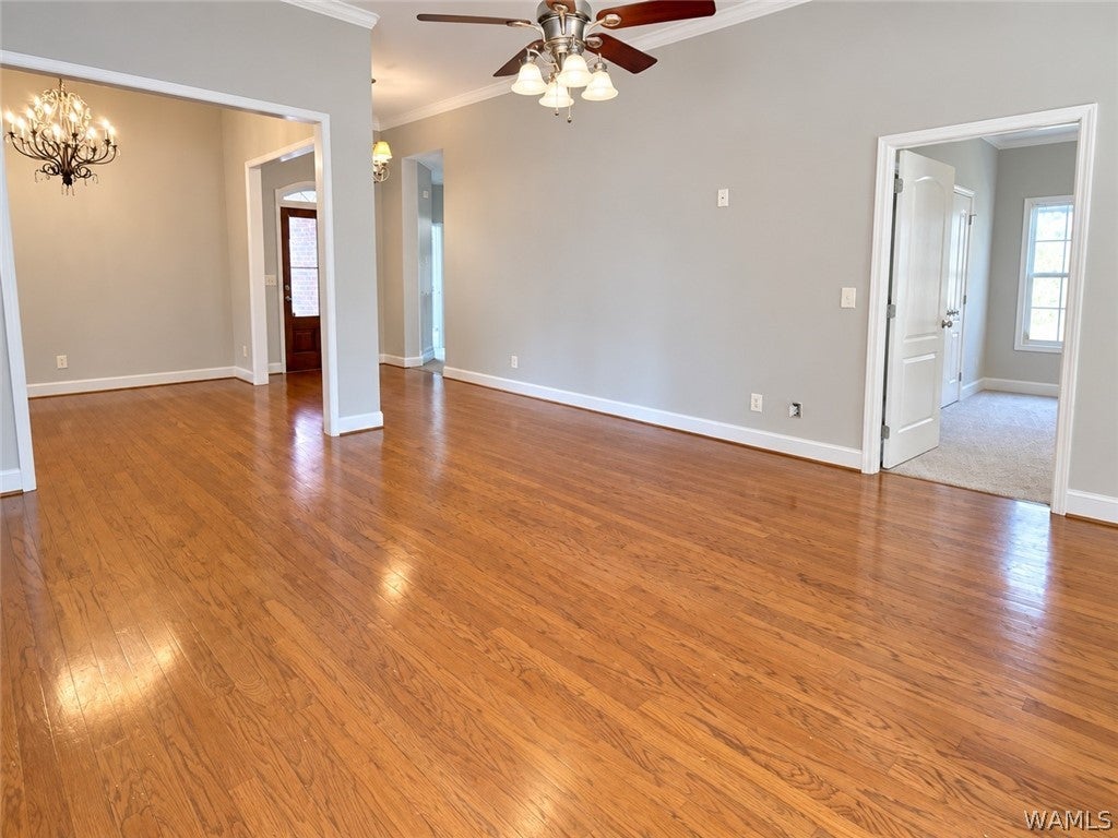 5421 Moores Circle
