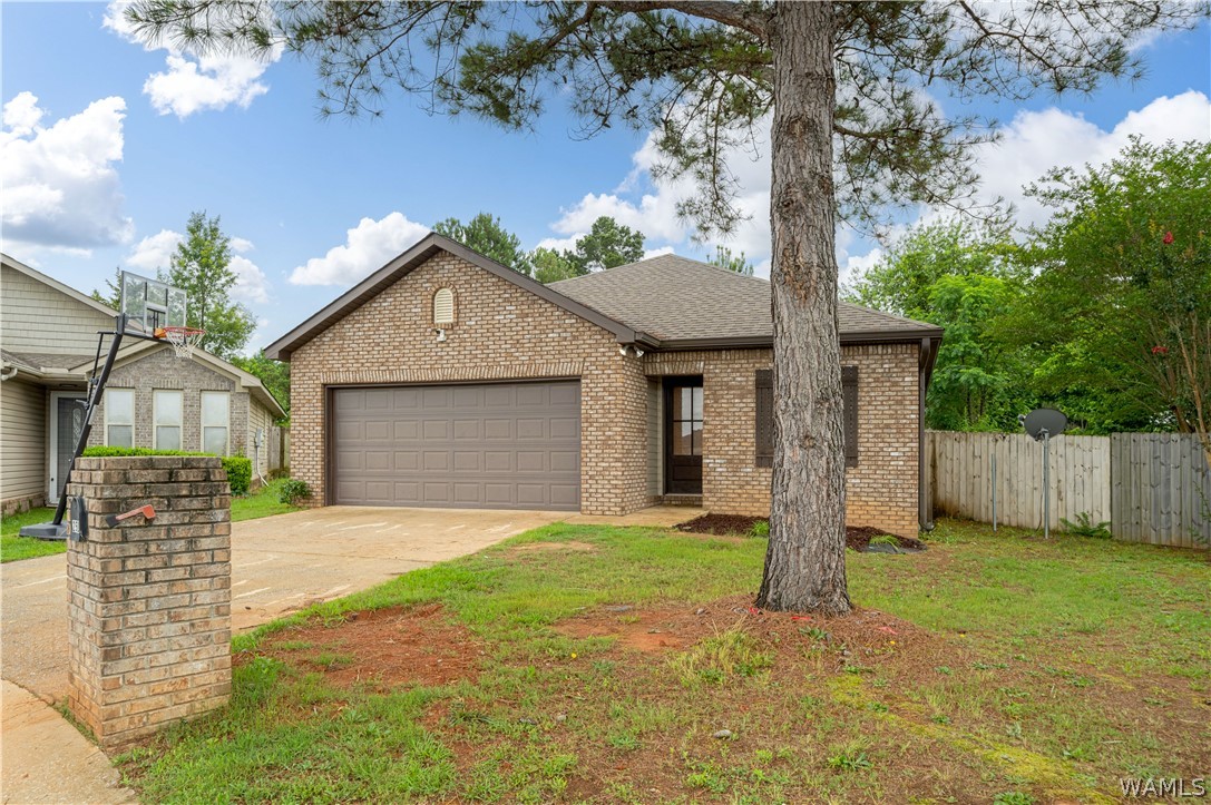250 AZALEA Lane