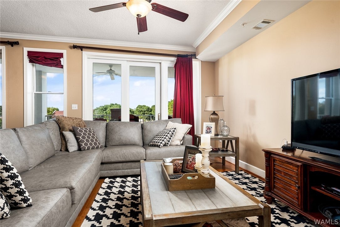 1155 12th Street 303