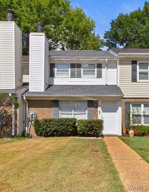 Townhouse For Sale - 1044 Fairfax Drive<br/> Tuscaloosa, AL 35406