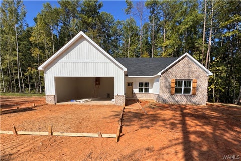 Homes For Sale - 18068 Northview Circle<br/> North Port, AL 35475