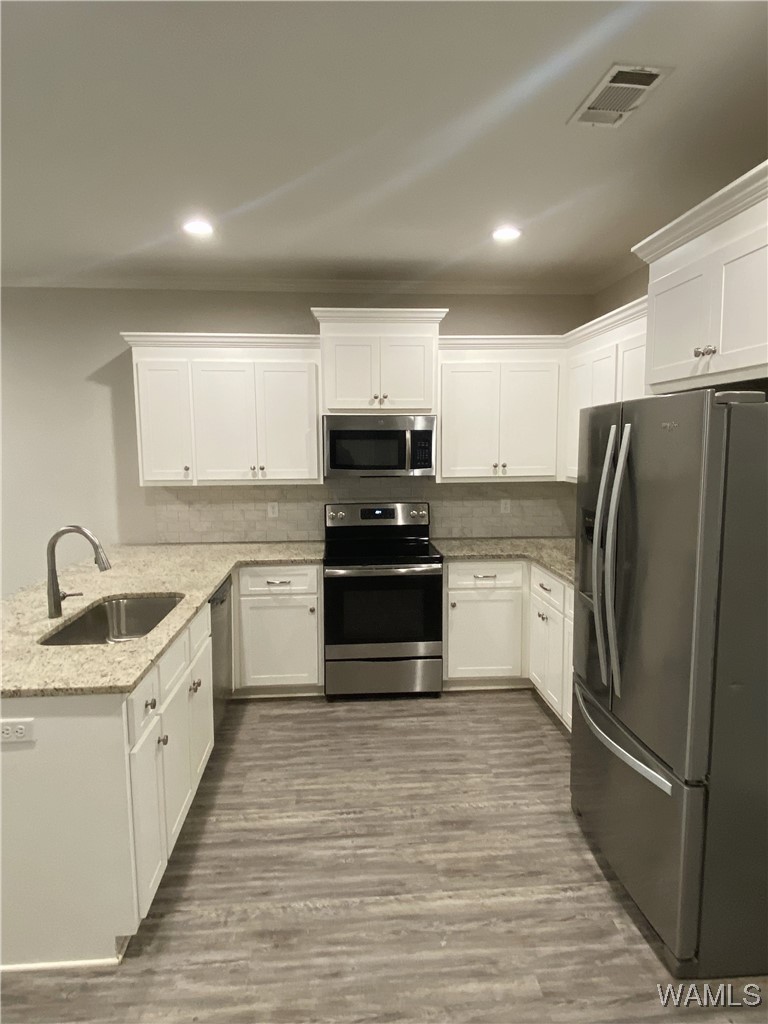 5440 University Gardens Drive