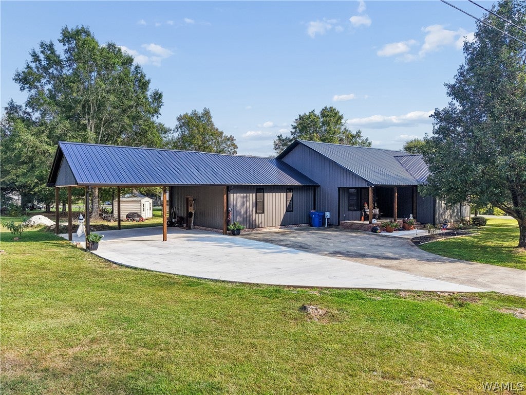 216 Maple Valley Circle