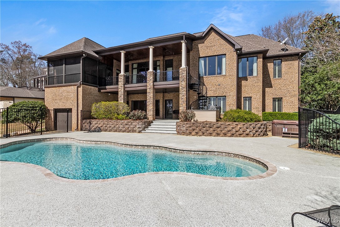 10416 Harbourtowne Drive, North Port, Alabama image 37