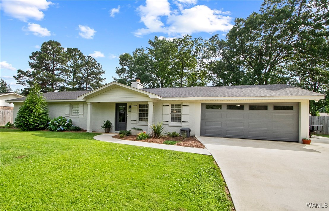 2507 Twin Manor, North Port, Alabama image 1