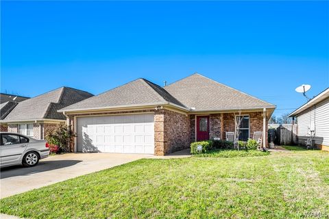 Homes For Sale - 144 Roscommon Road<br/> Tuscaloosa, AL 35405