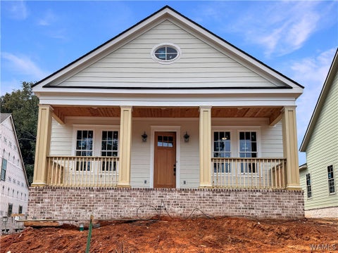 Homes For Sale - 1605 Stillwater Circle<br/> Tuscaloosa, AL 35406