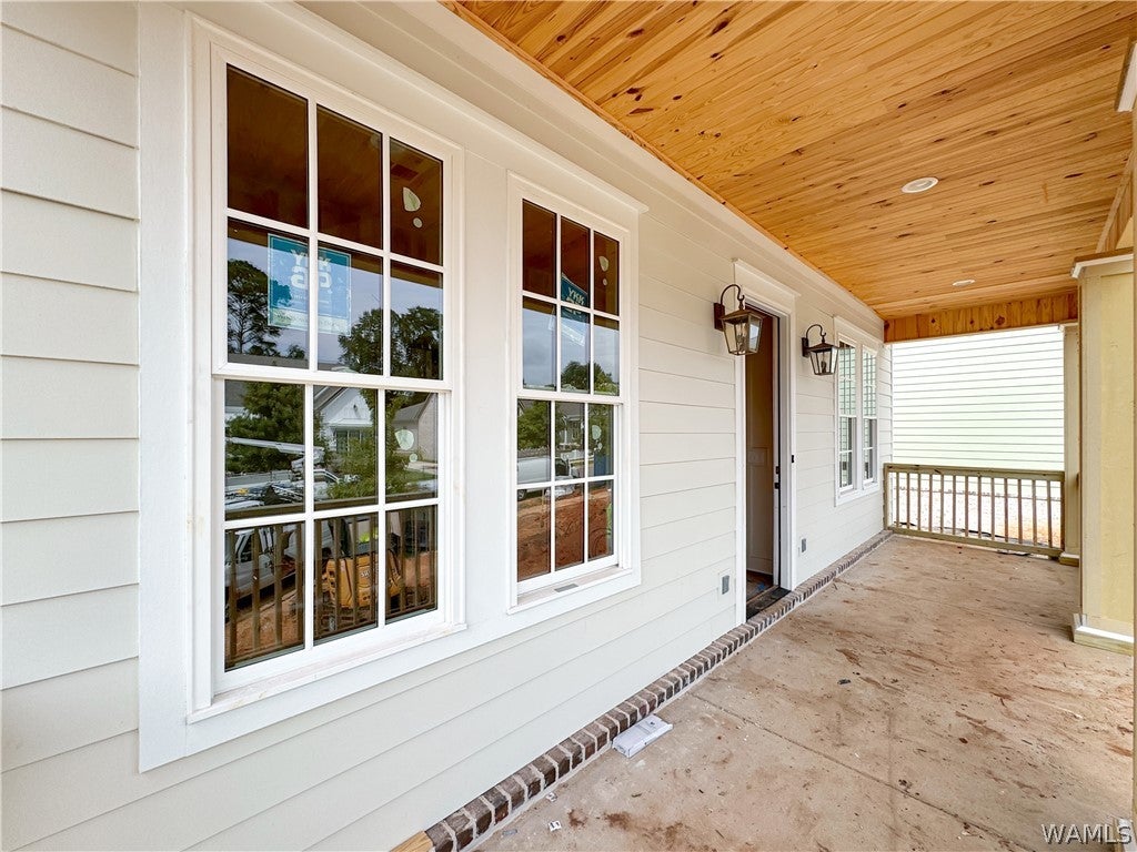 1605 Stillwater Circle