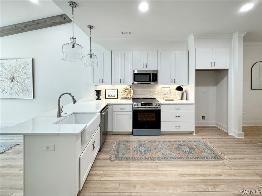 3705 Timber Cove Circle