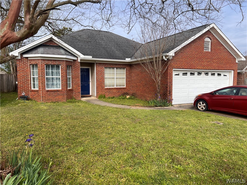 Photo 1 of 9 — 220 Azalea Lane, Moundville, AL 35474