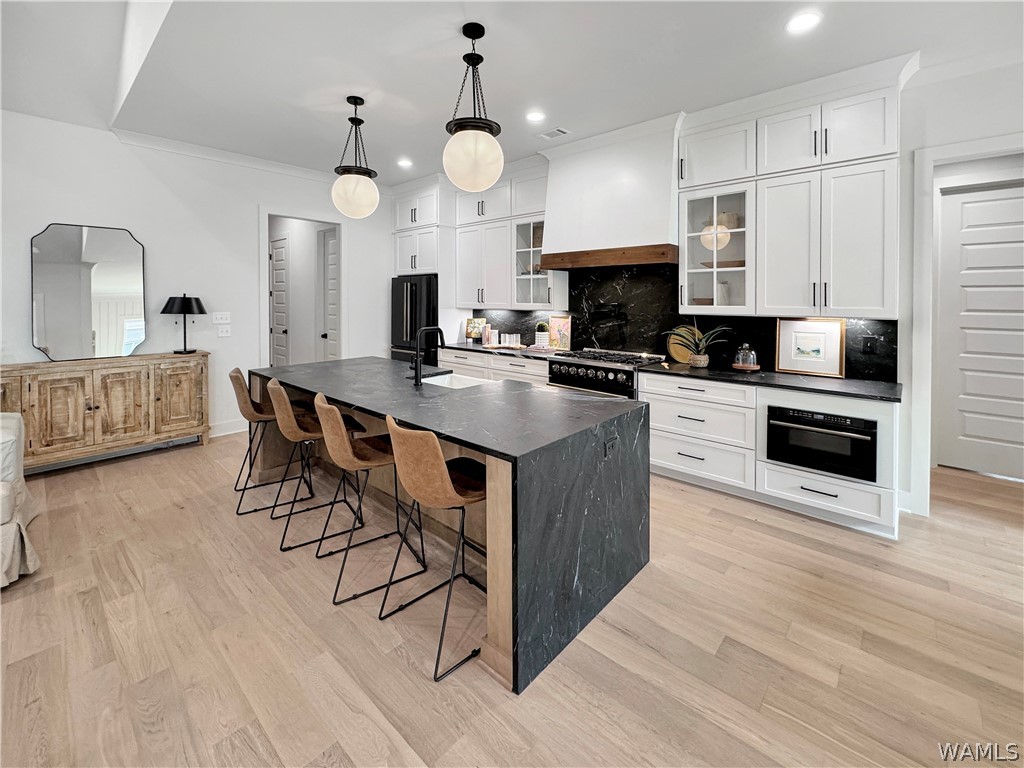 6038 Rosemeade Street