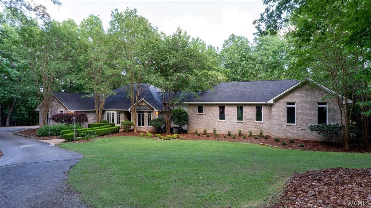 3621 Oak Glen Drive