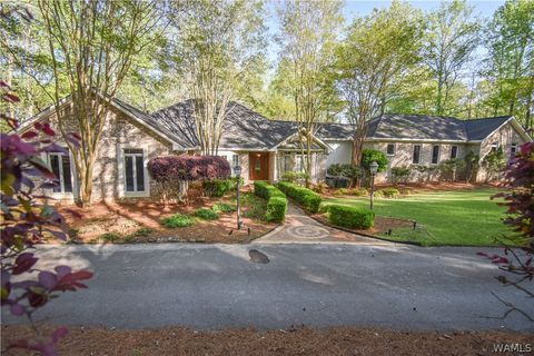 Homes For Sale - 3621 Oak Glen Drive<br/> Tuscaloosa, AL 35406