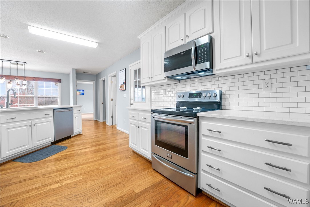 8842 Rolling Hills Drive