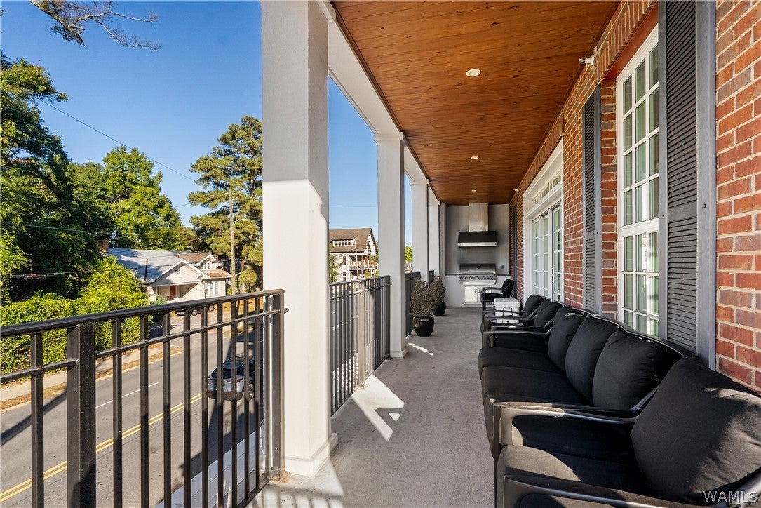 1501 University Boulevard 203