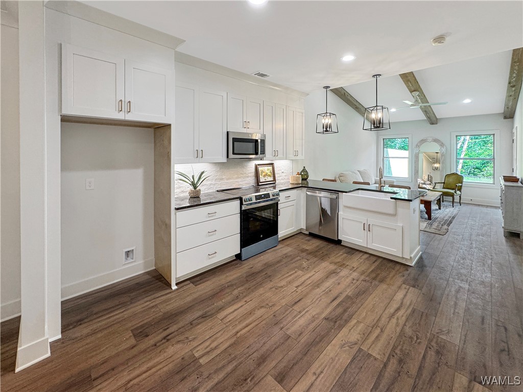 3715 Timber Cove Circle