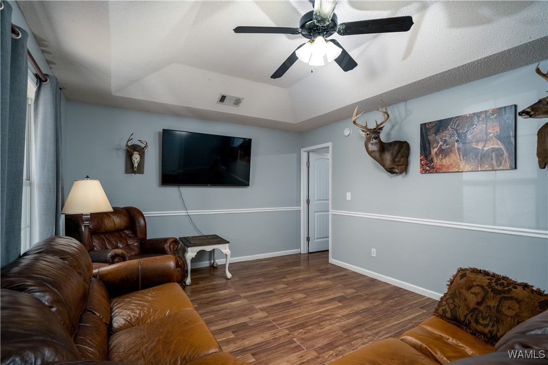 10802 Middle Coaling Road, Coaling, Alabama image 7