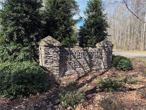 Vacant Land For Sale - 000 Riverbend Lane<br/> Moundville, AL 35474