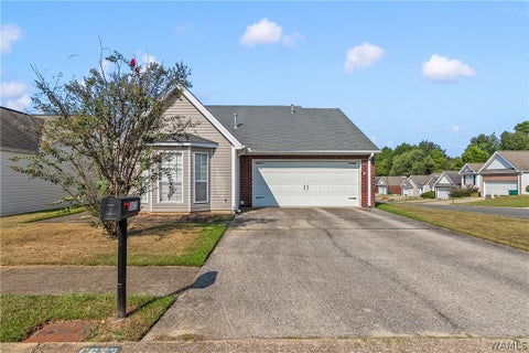 Homes For Sale - 8673 Inverness Drive Dr<br/> Tuscaloosa, AL 35405