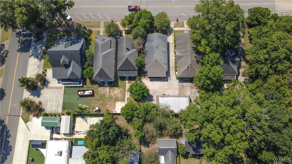 2920-2918-2910-2906-2902 7th Street