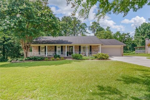 Homes For Sale - 217 Country Oaks Drive<br/> Tuscaloosa, AL 35405
