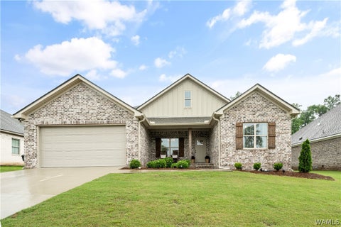 Homes For Sale - 5140 Summerfield Drive<br/> Tuscaloosa, AL 35404