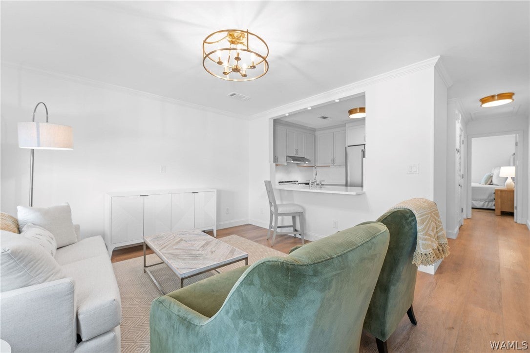 1228 8th Street 411