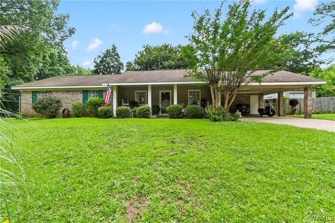 Homes For Sale - 14433 White Oak Drive<br/> Tuscaloosa, AL 35405